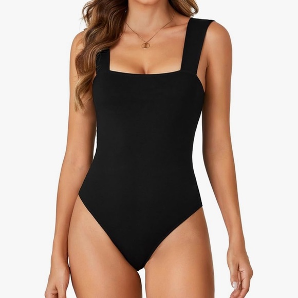 ReoRia Black Square Neck Bodysuit - Picture 2 of 5